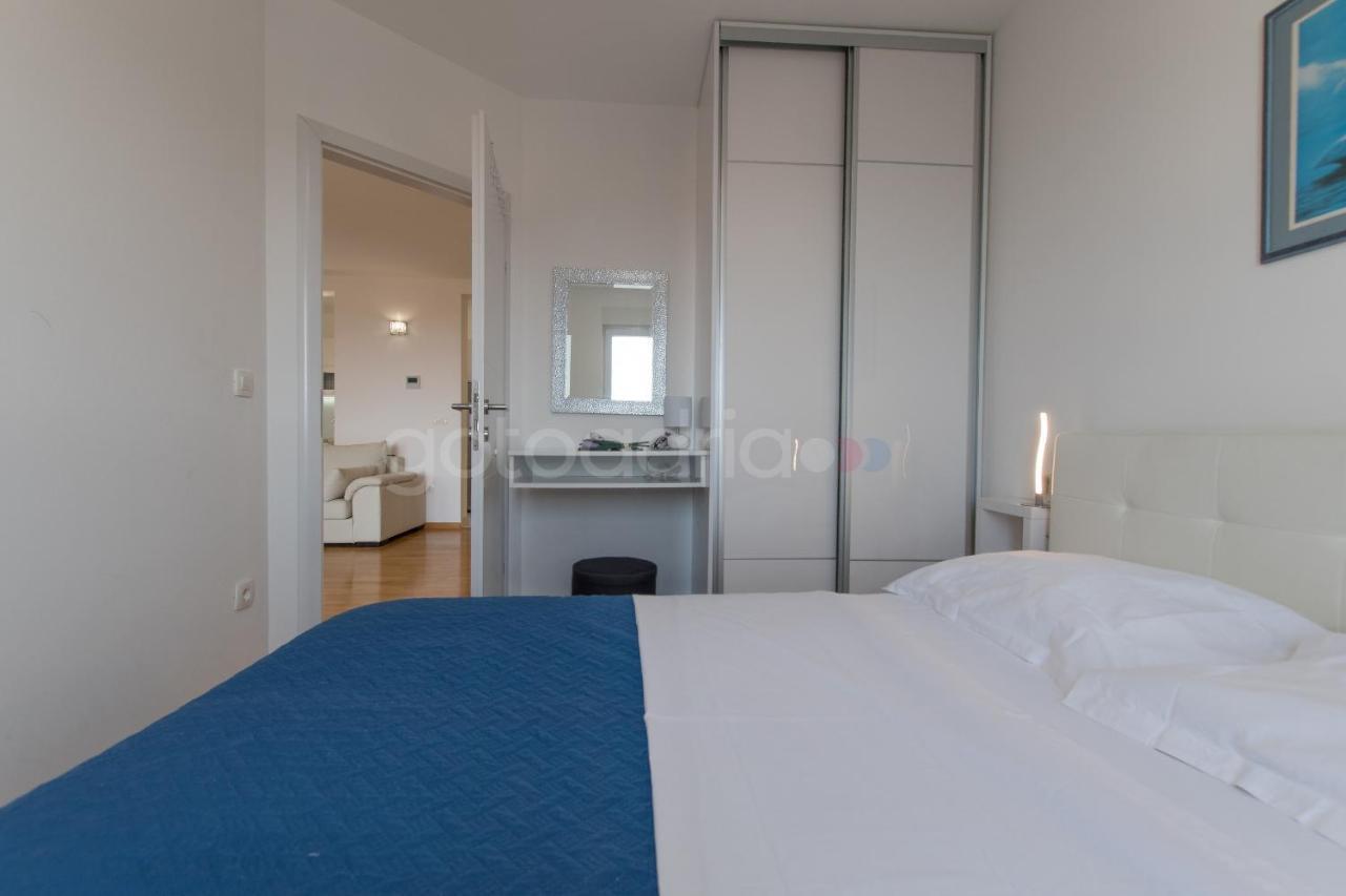 Sea View Apartments Dammi With Free Parking Makarska Dış mekan fotoğraf