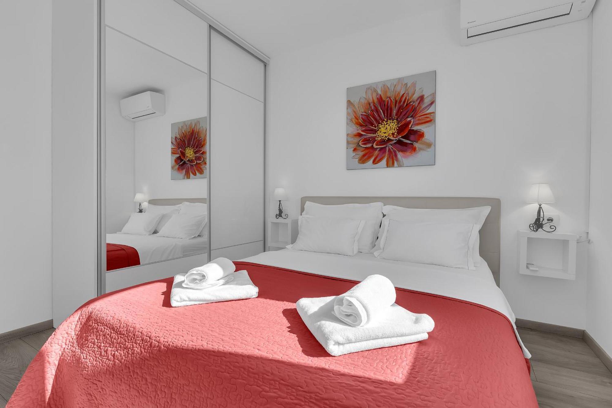 Sea View Apartments Dammi With Free Parking Makarska Dış mekan fotoğraf