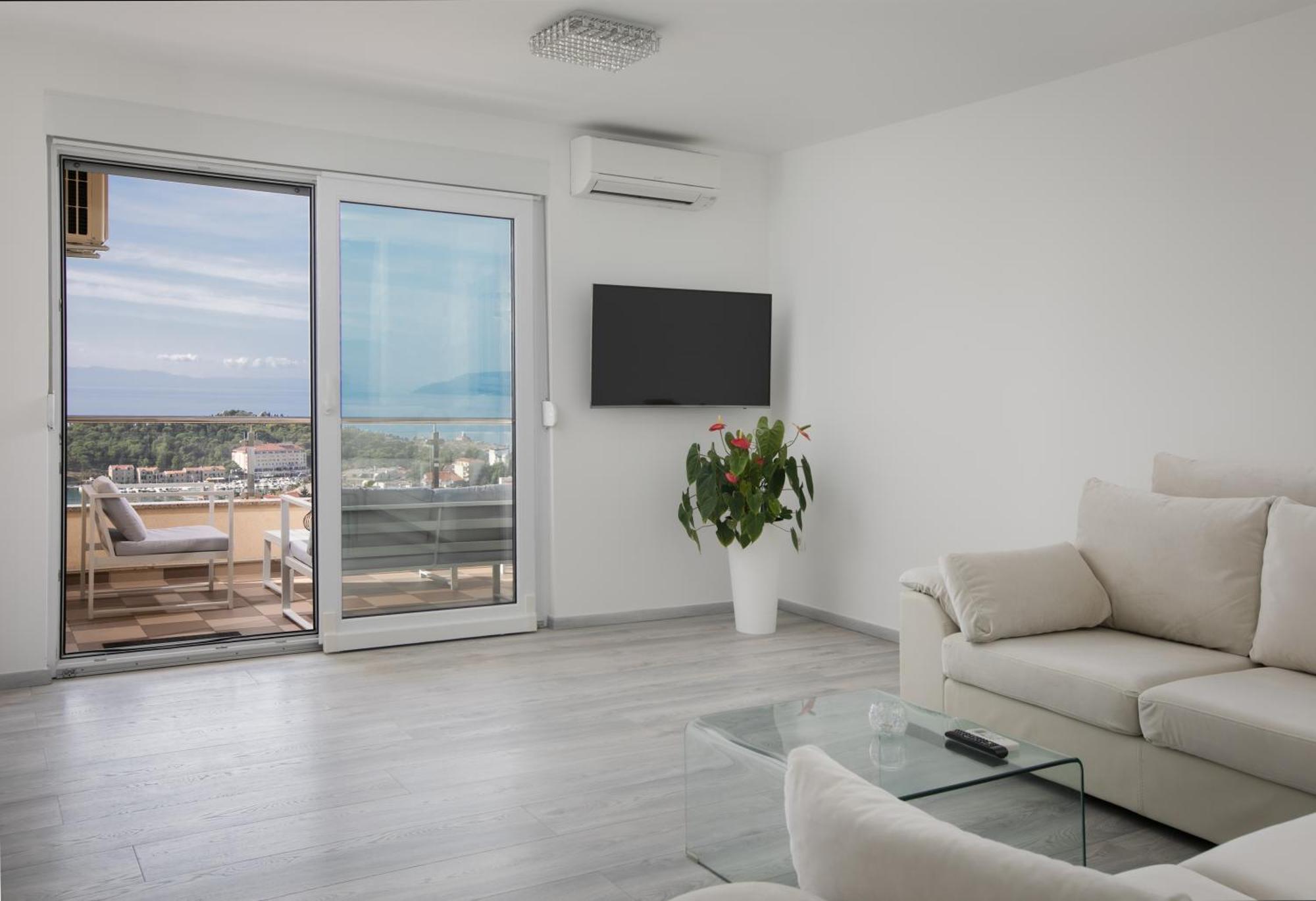 Sea View Apartments Dammi With Free Parking Makarska Dış mekan fotoğraf